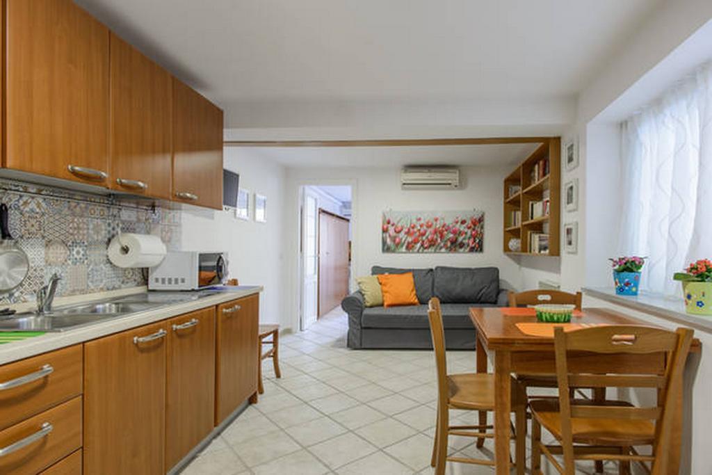 דירות נאפולי Casa San Marcellino מראה חיצוני תמונה